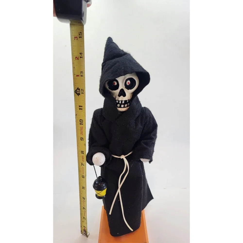 Target 2011 Limited Edition Skeleton Grim Reaper Halloween Nutcracker 14in